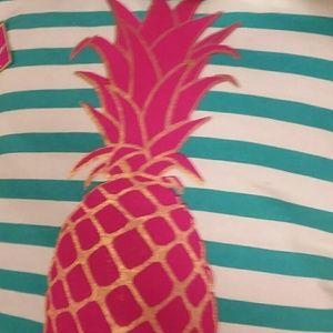 Meet your Posher, Delaney